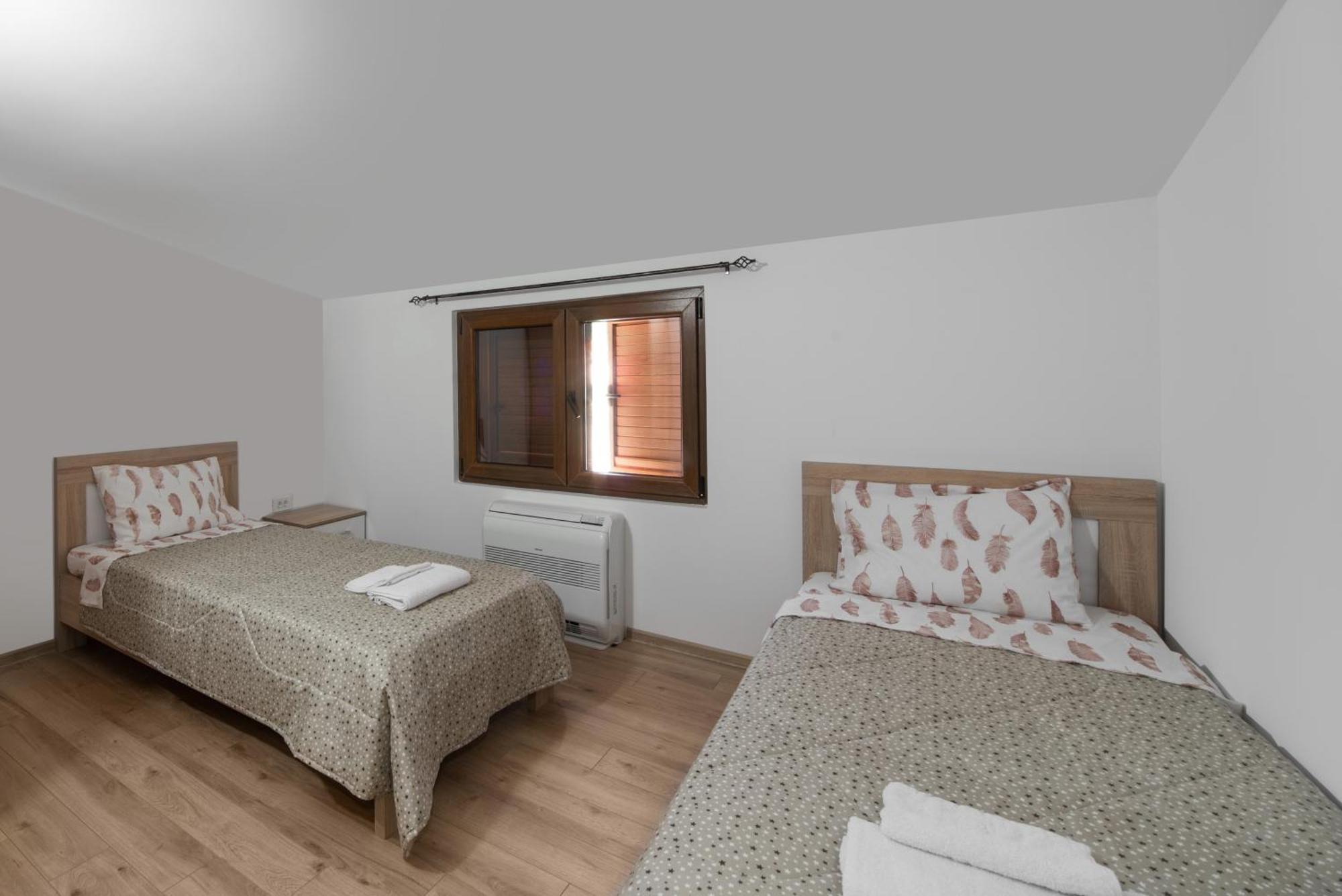 Kasi Apartments Kotor Exterior photo